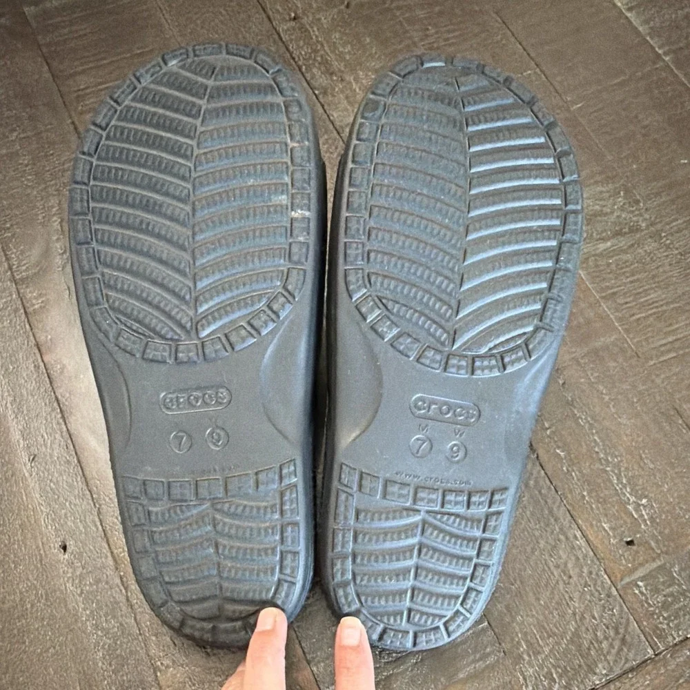 Crocs Camo/Black Slide Sandals Slip On  M7 W9 Unisex Hunting Outdoor Casual